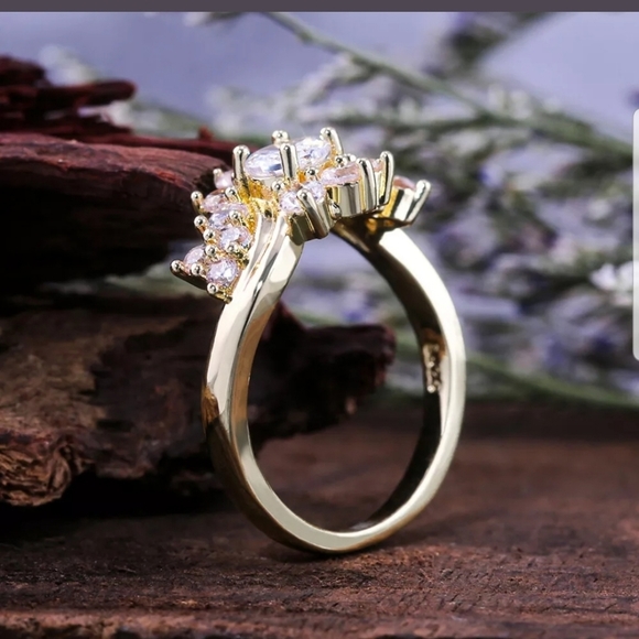 New 18k gold Plated S925 white sapphire ring - Picture 7 of 7